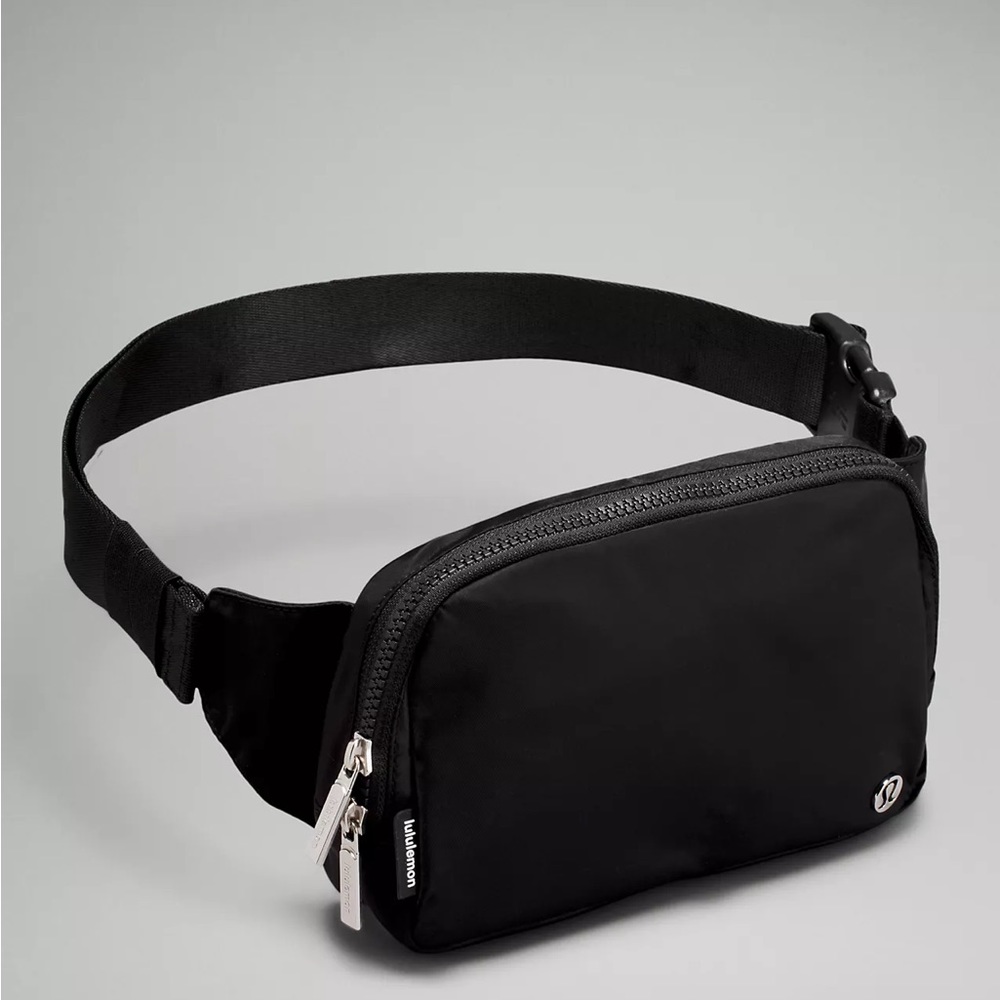 NWT Lulu🍋 Large Everywhere Bag
